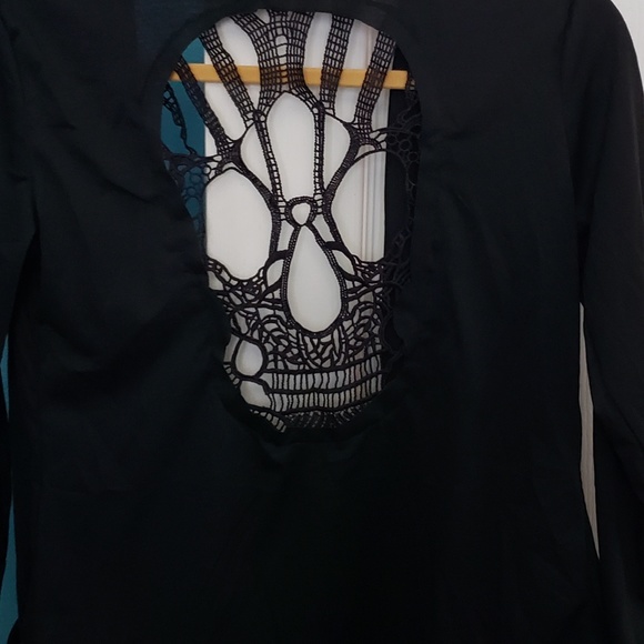 Women's Jacket - Picture 2 of 3